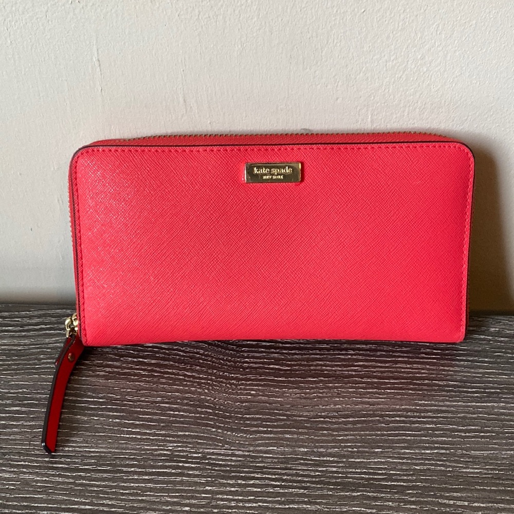 Kate Spade Red and Pink Wallet Sleek Design
